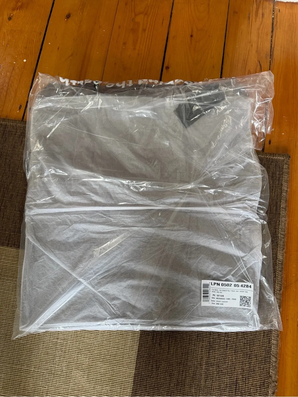 NWT The Convertible Travel Bag - Desert Shadows - Fabletics